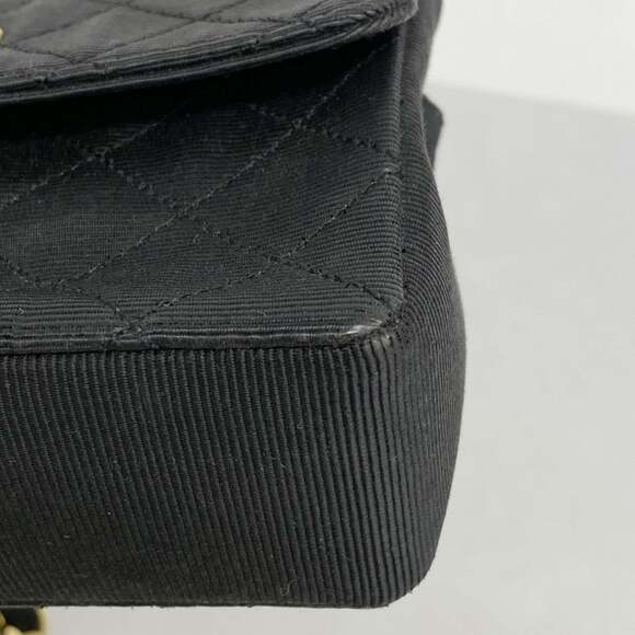 CHANEL Black Shoulder Bag - Picture 6 of 11